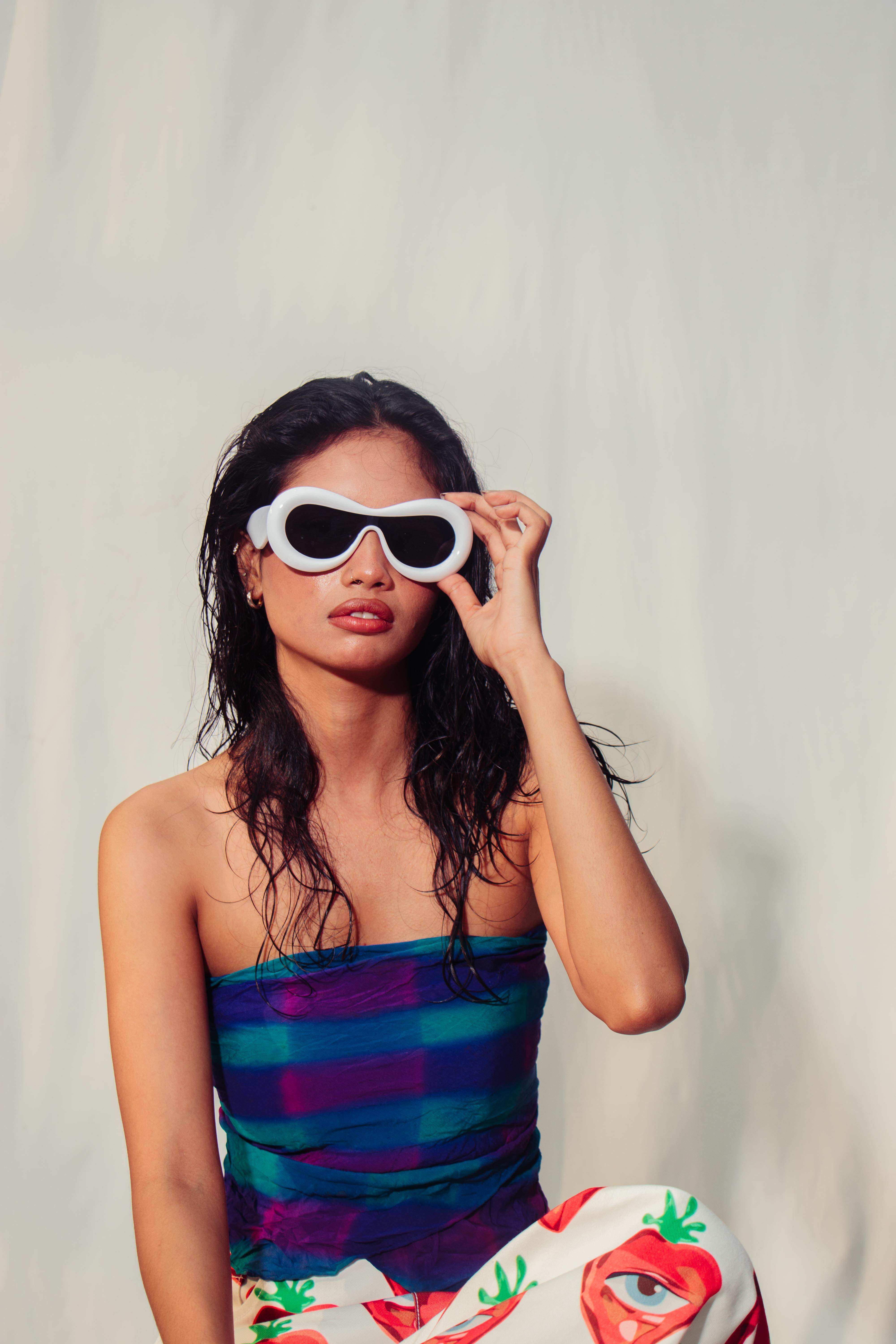 Y2K Exaggerated Concave Sunglasses - Arka Studio