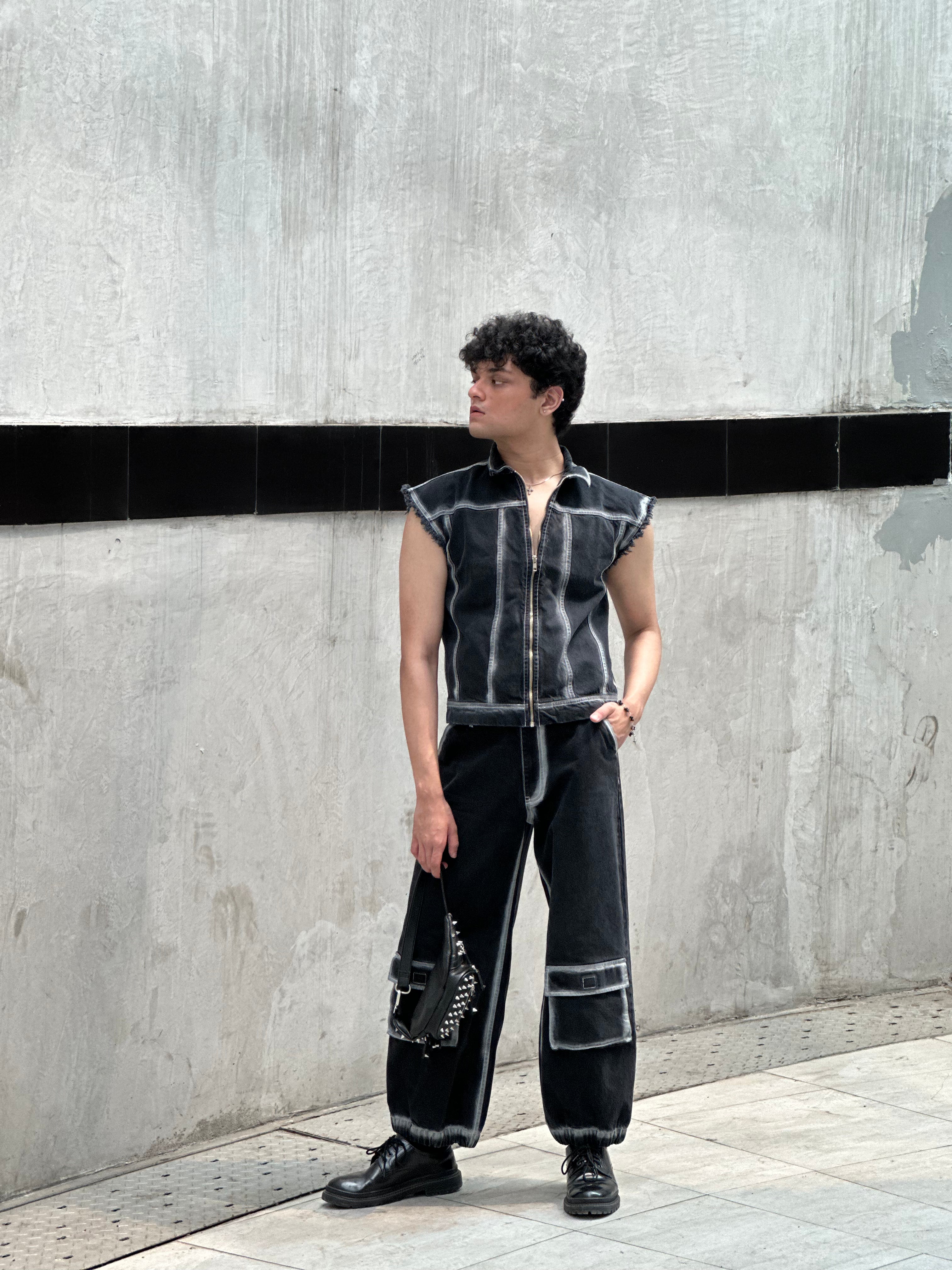 Kathal Black Sleeveless Vest - Arka Studio