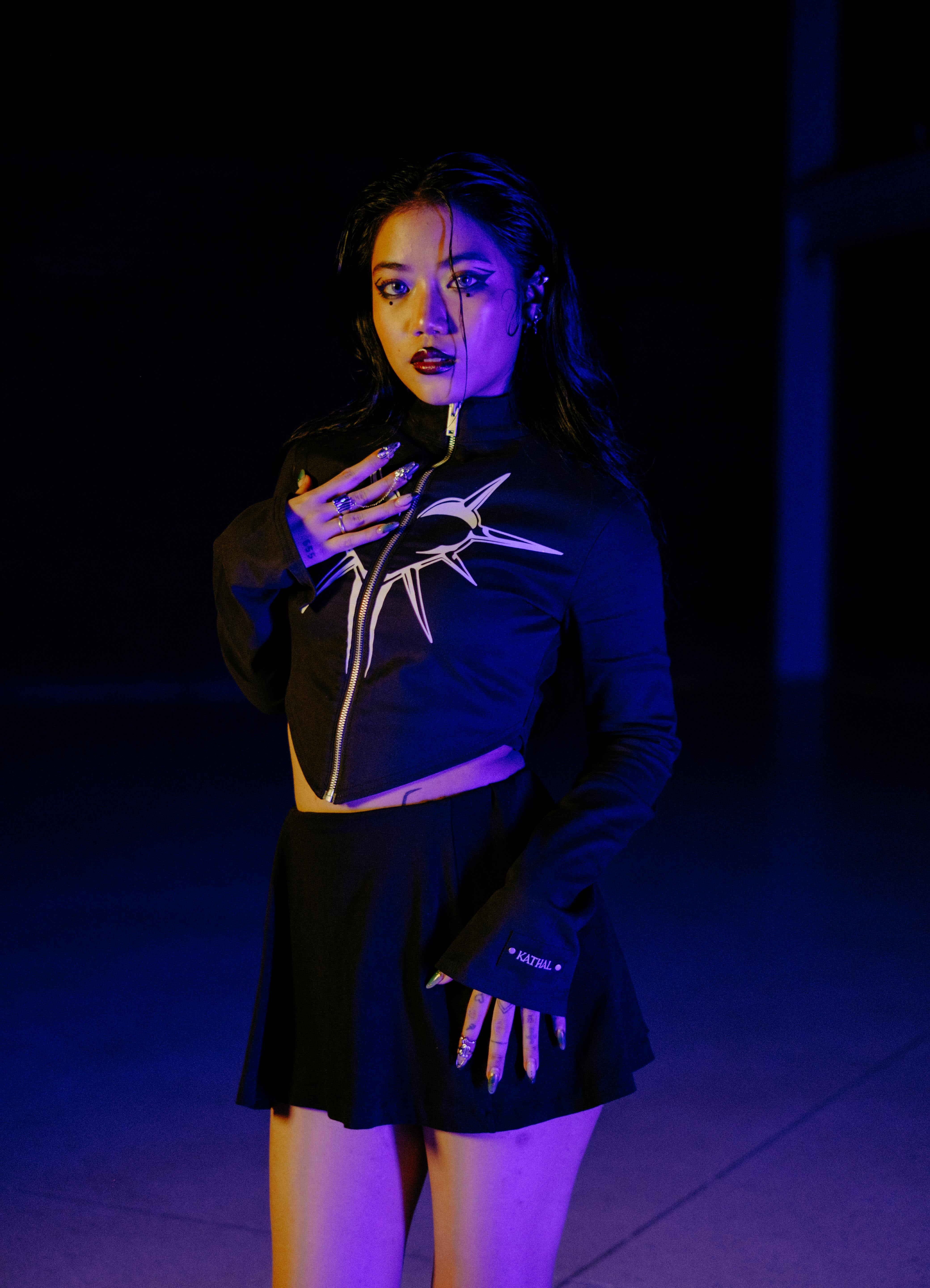 Halloween Capsule : Thorn Heart Top - Glow in the Dark